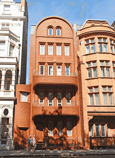 10_londons-smallest-house