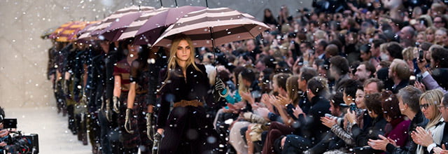 Burberry Prorsum: Runway - LFW Autumn/Winter 2012