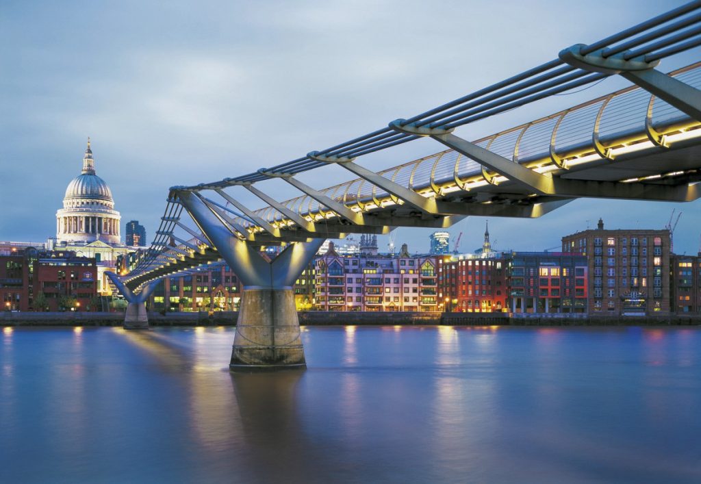 Millennium Bridge Londres